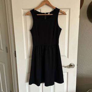 Old Navy Black Sleeveless Dress Size Small